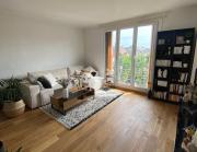 Bright, quiet apartment, 15 min from Paris