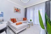 Classy 1BR Lavington - Fast WiFi, Heated Pool, Gym