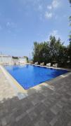 Top Larnaka