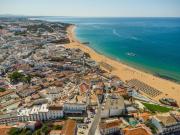 Downtown Albufeira 3-Bedroom Luxury Apartment