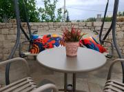 Top Sitia