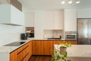 Modern apartment with pool, 5 minutes from the beach
