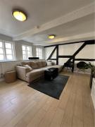 Three story apartment in thecity with private rooftop terasse