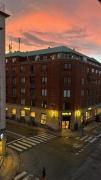 Three story apartment in thecity with private rooftop terasse