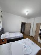 Top Sarandë