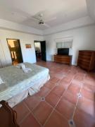 Private Pool Bay Views, Walk to Beach & Town