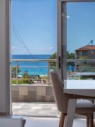 Top Himare