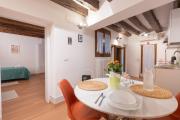 Casa dei Greci close by Biennale and San Marco