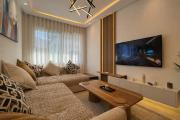 Luxury Studio Oasis with Rooftop