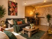 Artsy 1BR with Balcony Near Mall