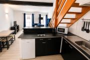Le Cocon dAvignon - T2 Duplex 40m2 - Centre historique Intra muros- WIFI CLIMATISATION