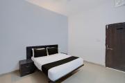 SPOT ON Hotel Regal Aura Inn Indore