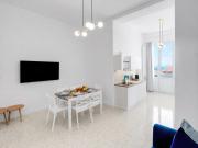 Sorrento Skyline 3BR Apartment Seaview Terrace