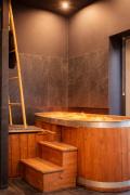 Suite premium Dark, Jacuzzi & Cinéma