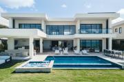 Bocobay Palm Beach Villas
