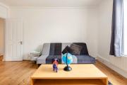 Central London 2BR APT - 6 Guests - Walk to London Bridge - for Work & Family