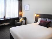 Top Glen Waverley