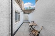Bloomsbury En-suite Studio Room with Patio
