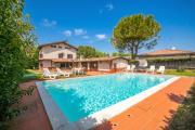 Villa Oasi with Private Pool BBQ & Garden near Sirmione