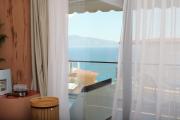 Luxury Seaview Studios with Private Jacuzzi & Sauna