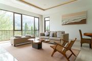 Magenta Hill View Villa 6 Bedrooms With a Private Swimming Pool and a Movie Room and a Billiard Table