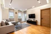 New Modern Apartments with Private Parking