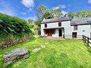 Top Llangadog