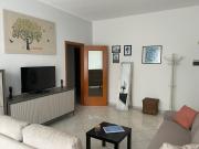 CASA BUONARROTI, comoda, pochi passi da spiaggia e centro