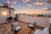 2-Story 3BR - Top-Floor Rooftop Terrace & Stunning Views - Historic Center