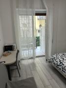 Top Naples