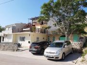 Apartments with parking space Pag - 21220