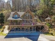 Top Valle Crucis