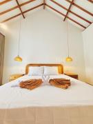 Top Gili Meno