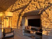Appartement Typique in Provencal village Menerbes