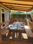 Ocean Lodge Messanges