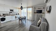 Appartement climatisé avec balcon,wifi, proche remparts
