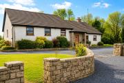 Charming Loft Retreat Perfect Craughwell Getaway