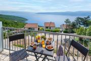 Luxury Seaview Apartment