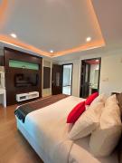 Top Kamala Beach