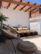 Top Valada