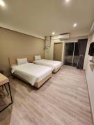 Top Ban Khlong Hua Sakae
