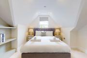 Stunning 2BR Home Near Kew-2min walk to Tube