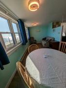Top North Truro