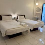 Top Sisaket