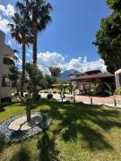 Uraz Hotel