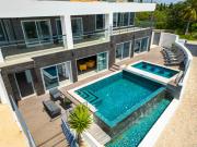 Villa Tahiti - com Vista Mar, Piscina Infinita e Jacuzzi em Albufeira