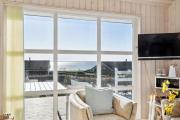 Lovely Holiday Home With Sea View