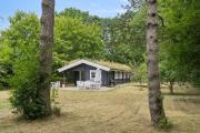Log House In Dronningmølle 150 M To The Beach