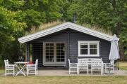 Log House In Dronningmølle 150 M To The Beach