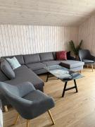 Modern Holiday Home With Spa For 10 People